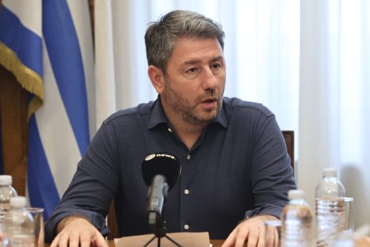 Ανδρουλάκης για το ένα εκατ. ευρώ στο πόθεν έσχες: «Λάθος του λογιστή, τα χρήματα δηλώνονται εδώ και δέκα χρόνια»